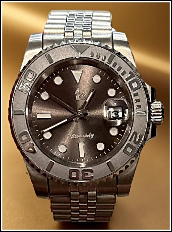 Rhodium Dial Dive Watch